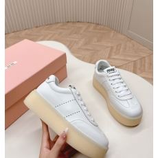 Miu Miu Casual Shoes